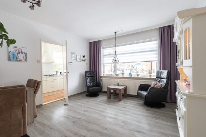 Photo 12 of Dijkstraat 11