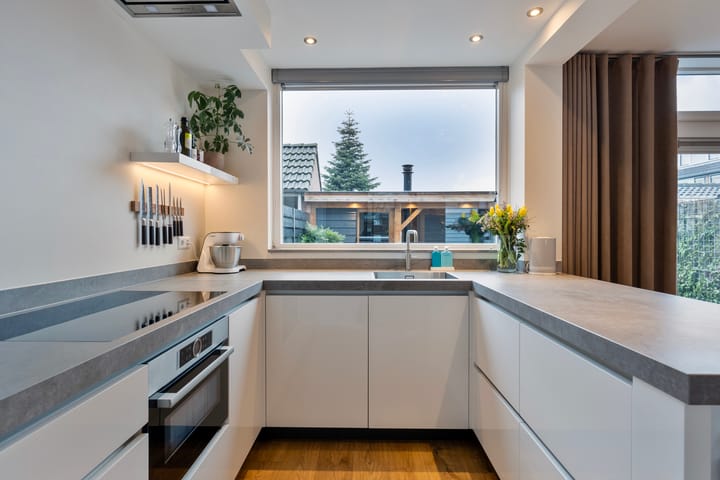 Foto 12 van Dijkgraaflaan 7