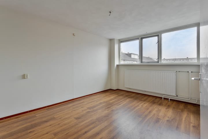 Photo 12 of Michiel de Ruyterstraat 5