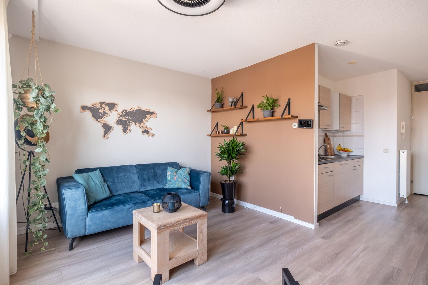 Photo 34 of Bote van Bolswertstraat 3-K