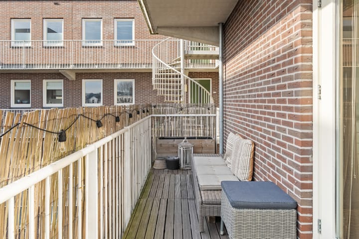 Foto 19 van V.O.C.-plein 19