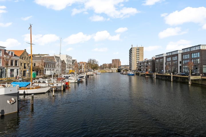 Foto 30 van V.O.C.-plein 19