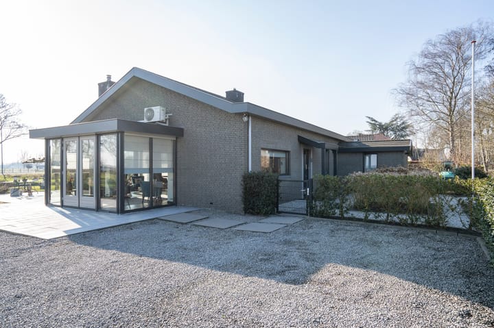 Foto 32 van Grotewaard 2-A