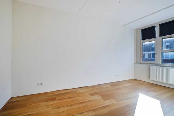 Foto 15 van Marterstraat 16