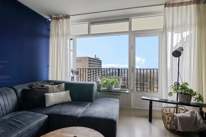 Foto 10 van Tjaarda 402