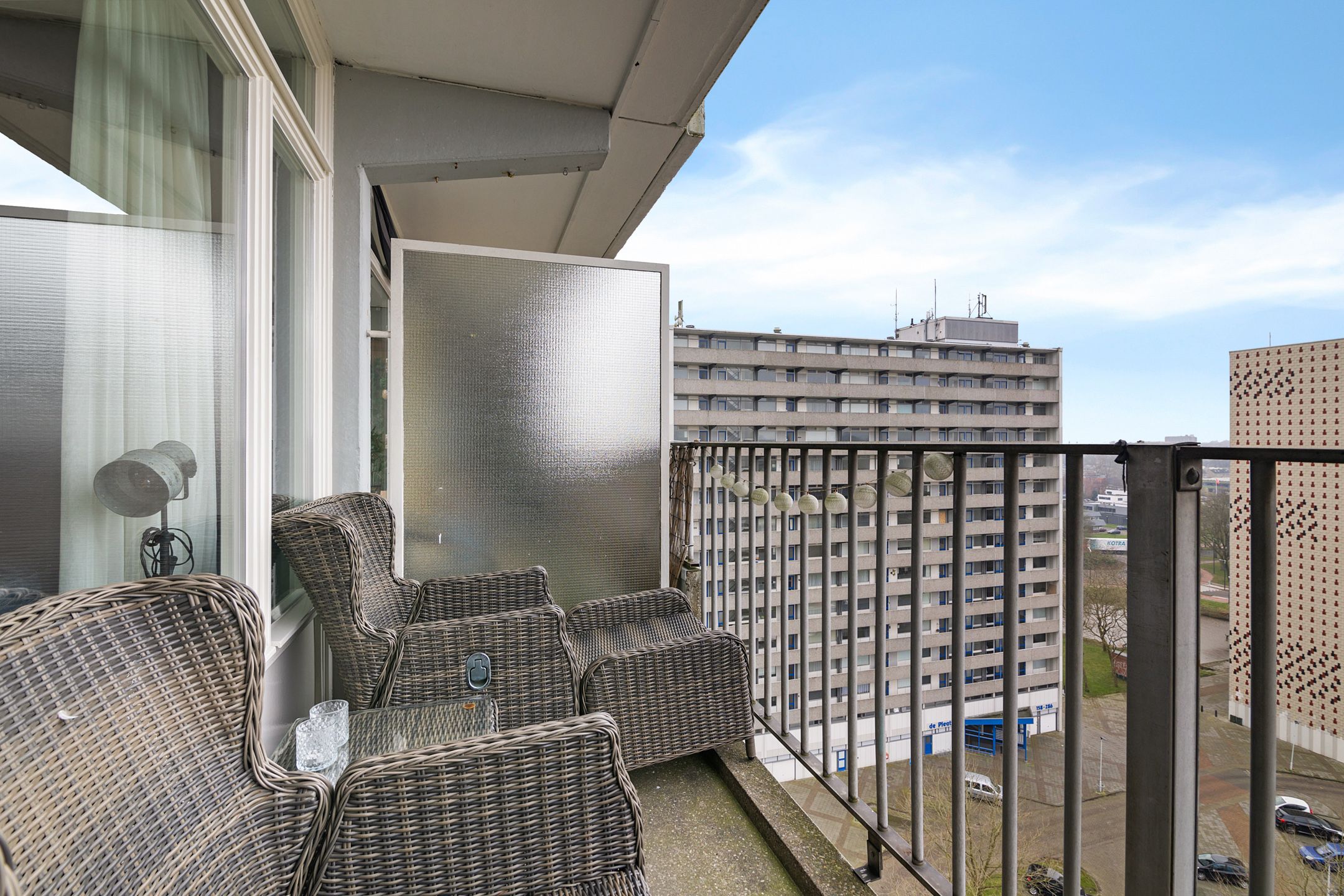 Foto 12 van Tjaarda 402