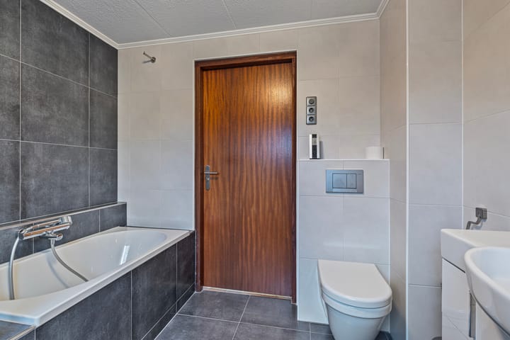 Foto 28 van Evertsheuvel 4