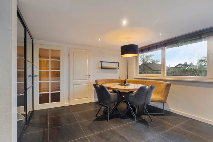 Foto 8 van Menno van Coehoornstraat 6