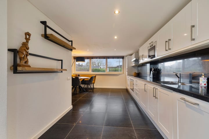 Foto 10 van Menno van Coehoornstraat 6