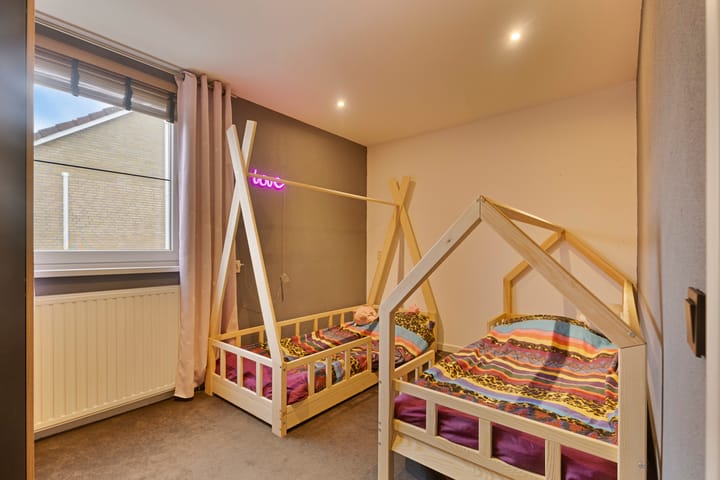 Foto 17 van Menno van Coehoornstraat 6