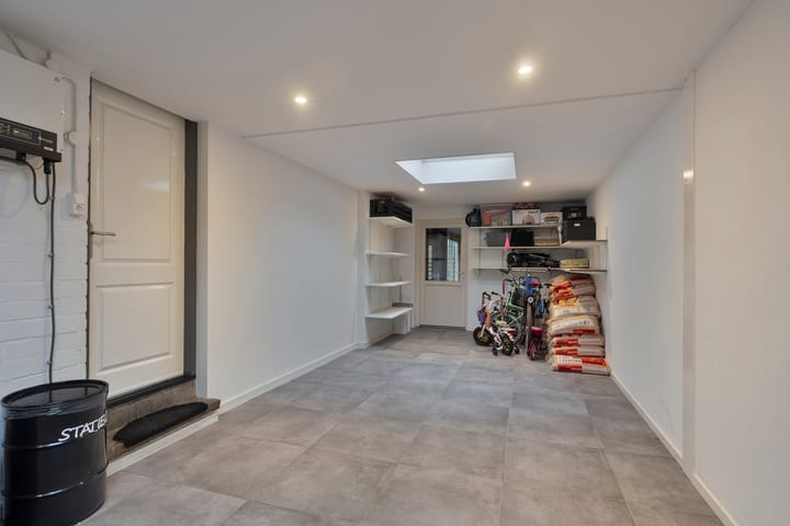 Foto 30 van Menno van Coehoornstraat 6