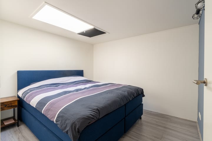 Photo 15 of Van Neercasselstraat 3-A