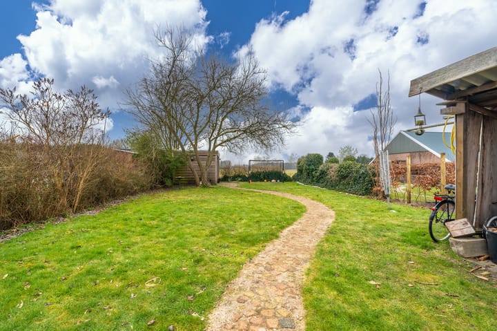 Foto 3 van Meidoornweg 23