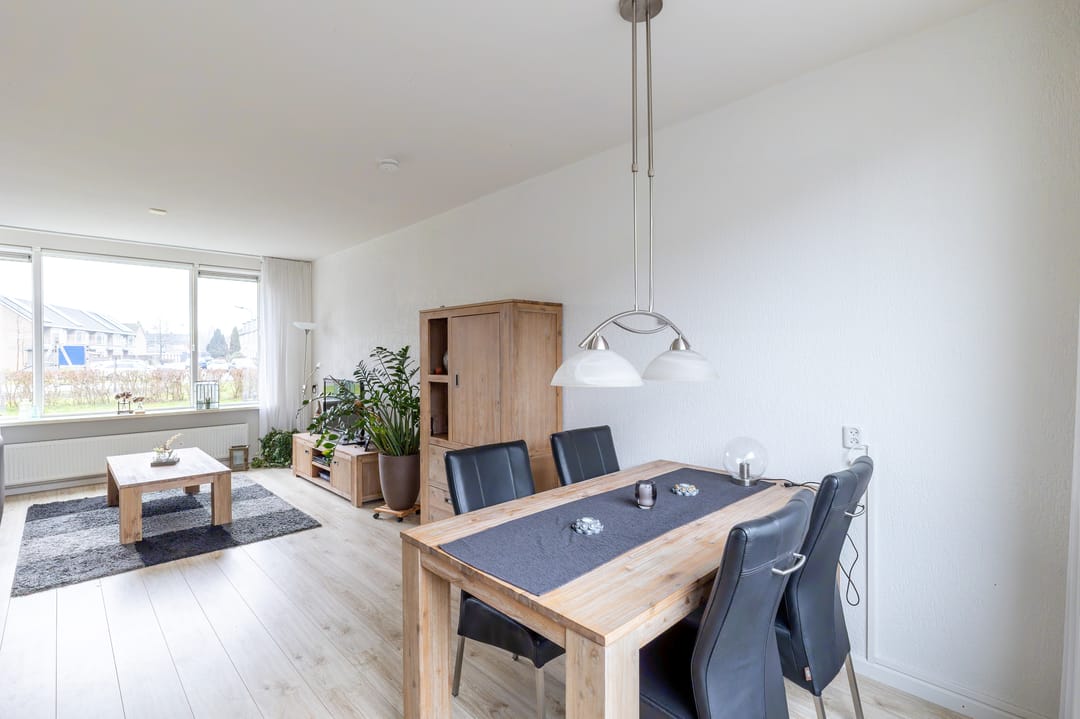 Foto 8 van Landluststraat 52