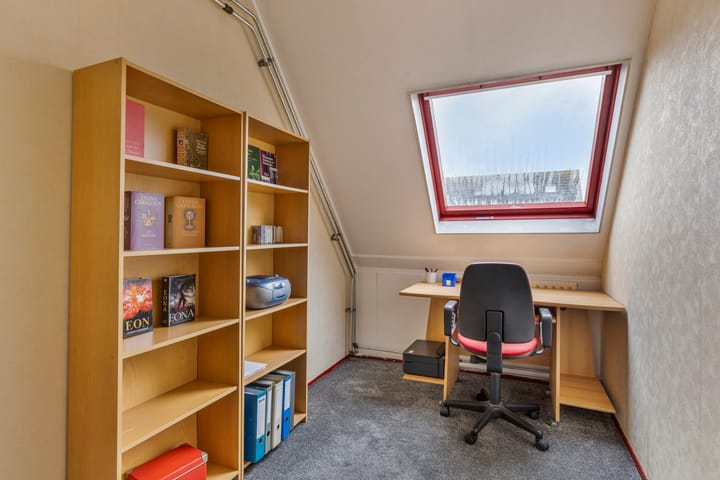 Foto 18 van Pieter Basstraat 10