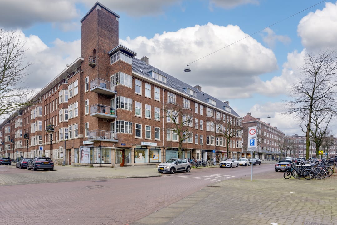 Photo 1 of Maasstraat 139-3