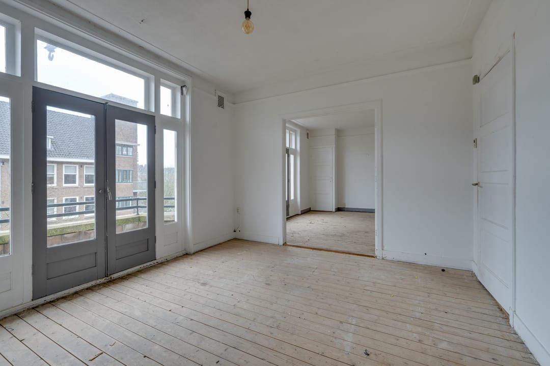Photo 8 of Maasstraat 139-3