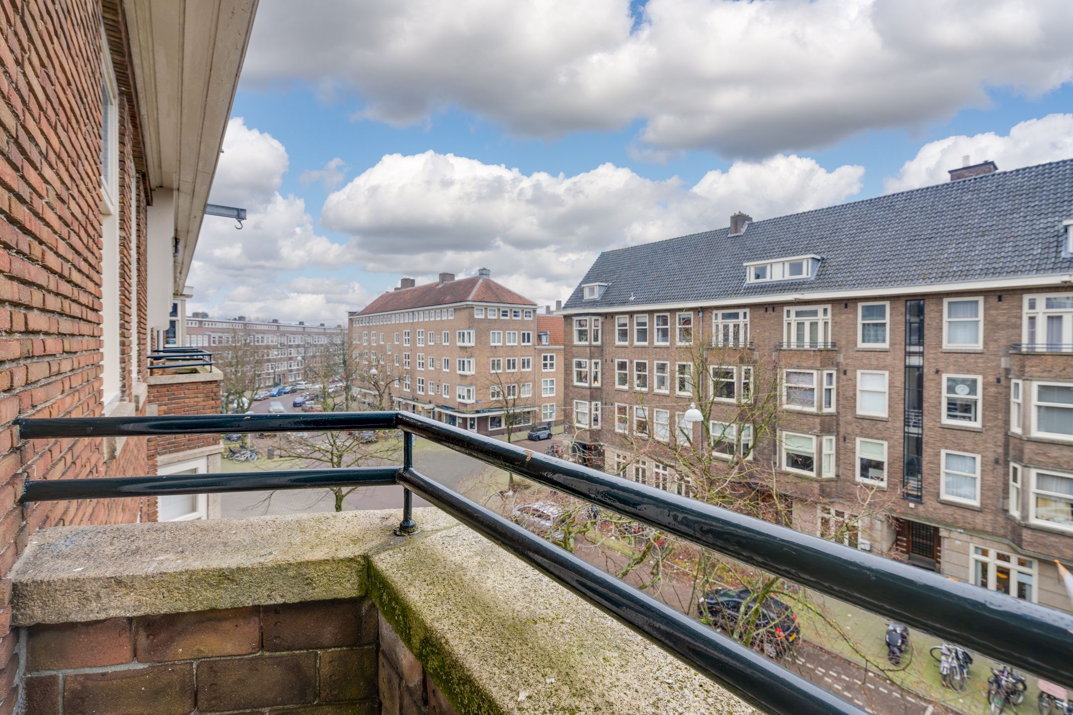 Photo 12 of Maasstraat 139-3