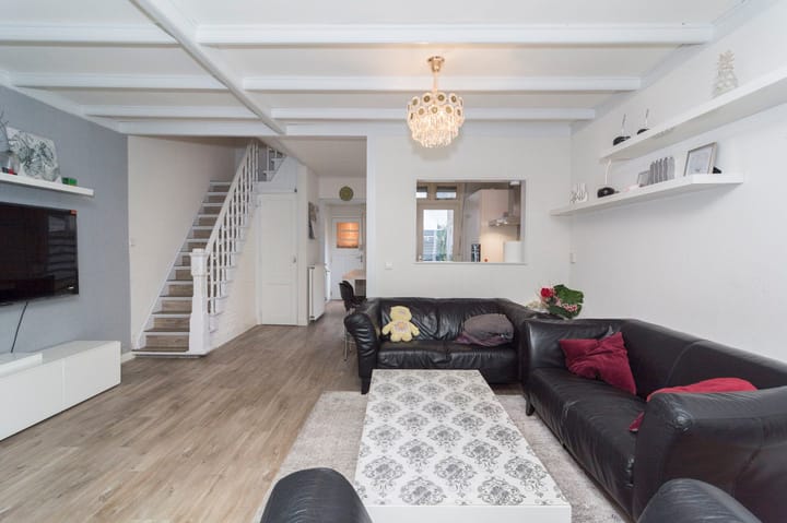 Foto 2 van Damstraat 42