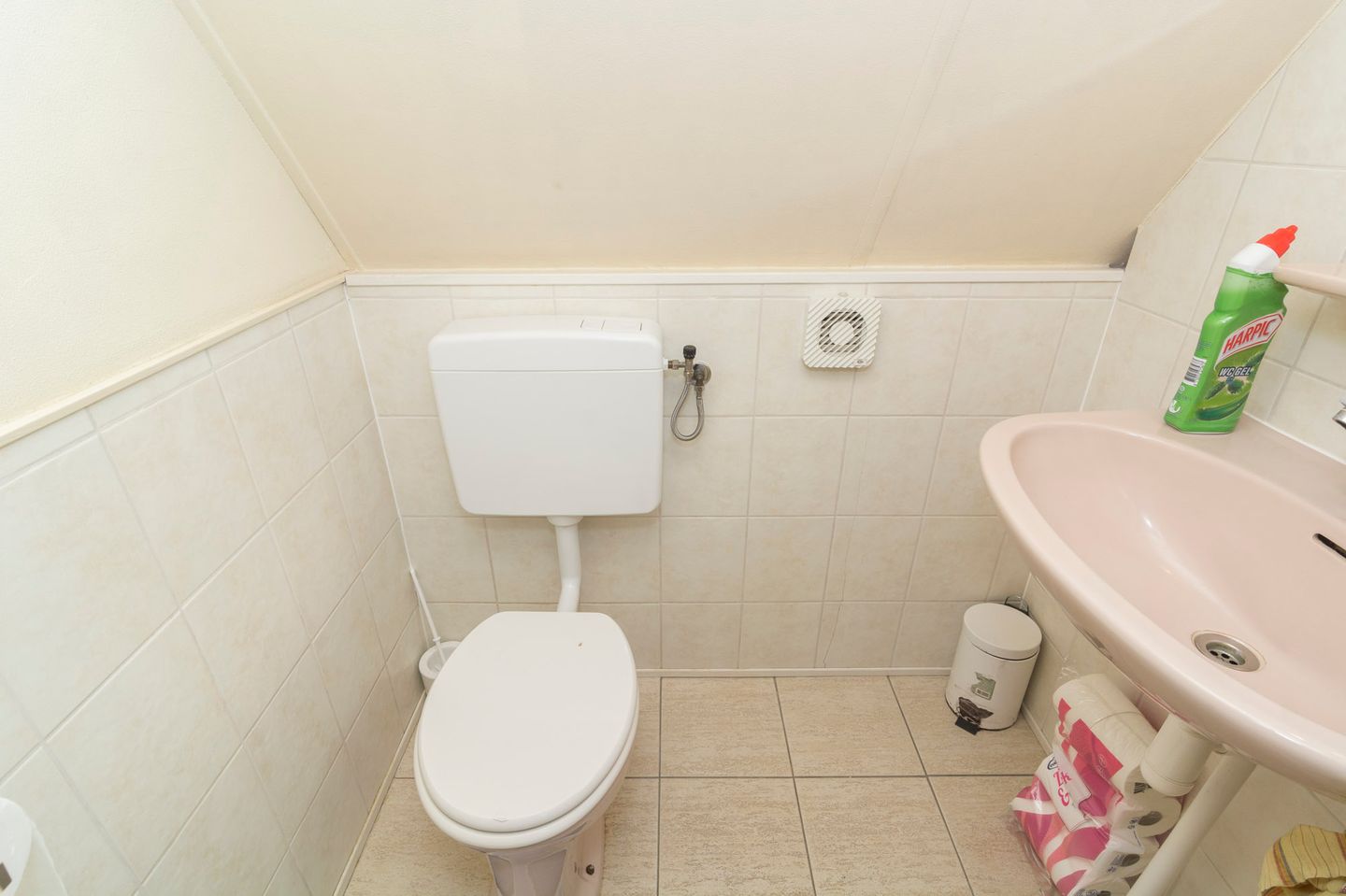 Foto 29 van Damstraat 42