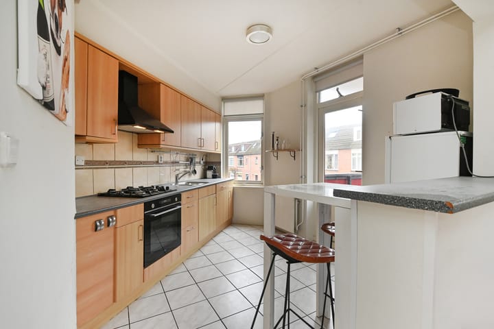 Photo 8 of J.C. van der Lansstraat 6