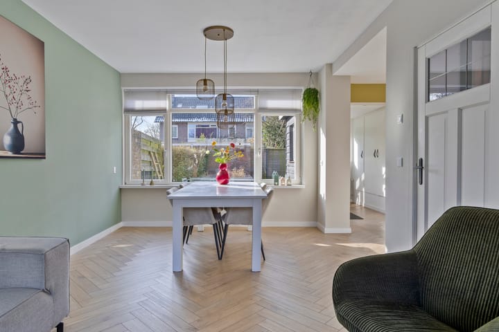 Foto 13 van Abeelstraat 28