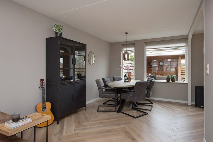 Foto 9 van De Praam 13