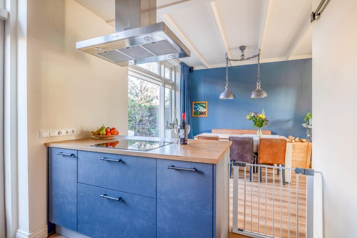 Photo 15 of Jan van Bloisstraat 21