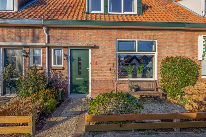 Photo 35 of Jan van Bloisstraat 21