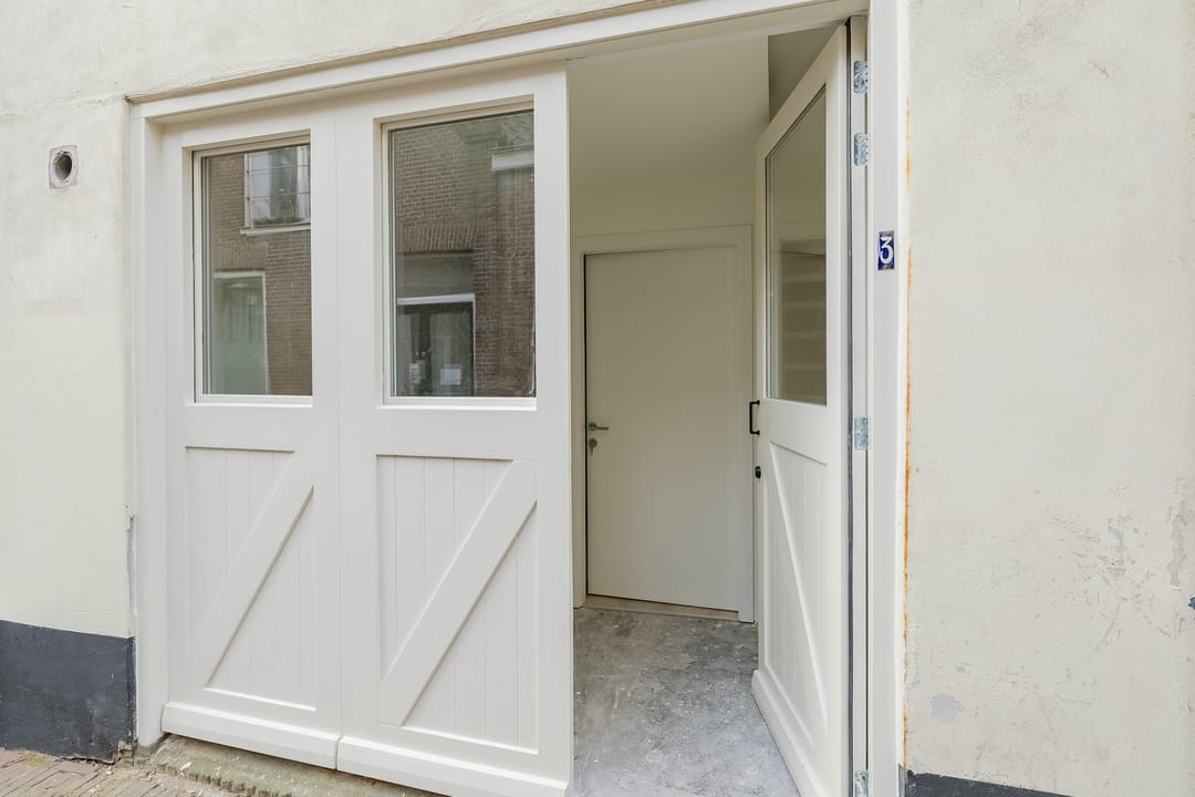 Photo 2 of Caeciliastraat 3-A