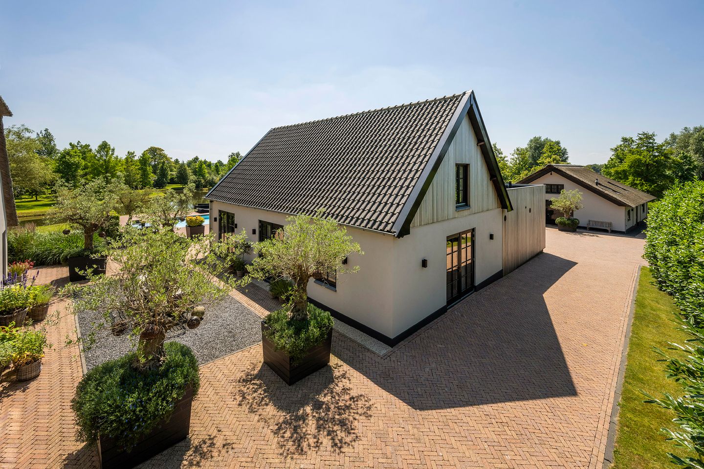 Foto 29 van Rijksstraatweg 177