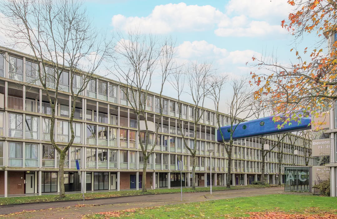 Photo 2 of Bovenover 77