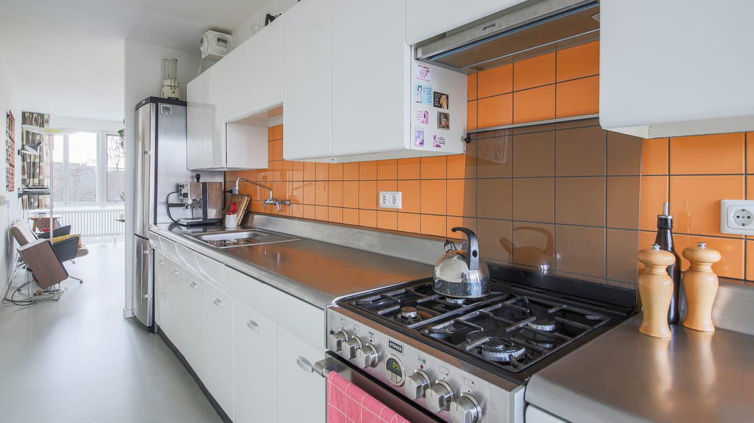 Photo 13 of Bovenover 77