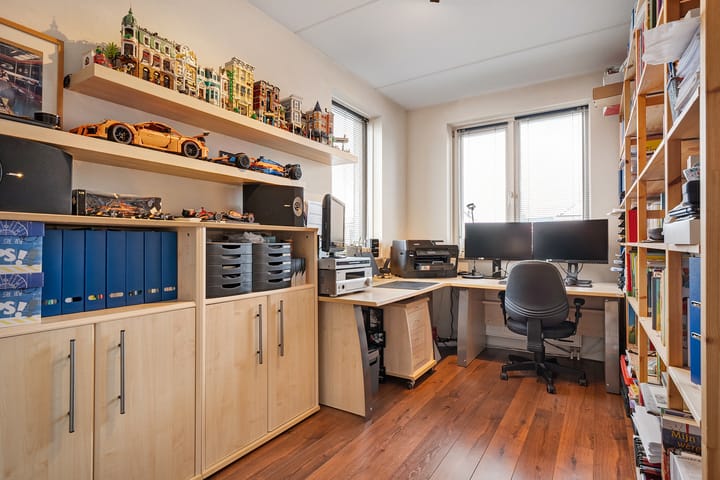 Photo 32 of Jan Benjaminsstraat 30