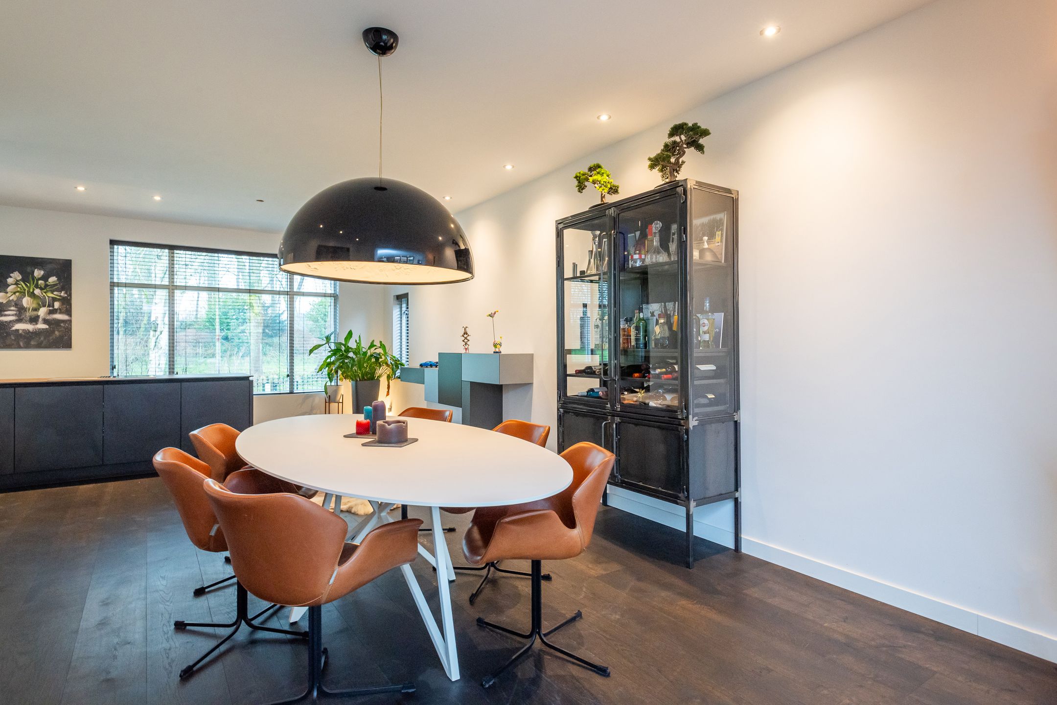 Foto 12 van Parallelweg-Zuid 127