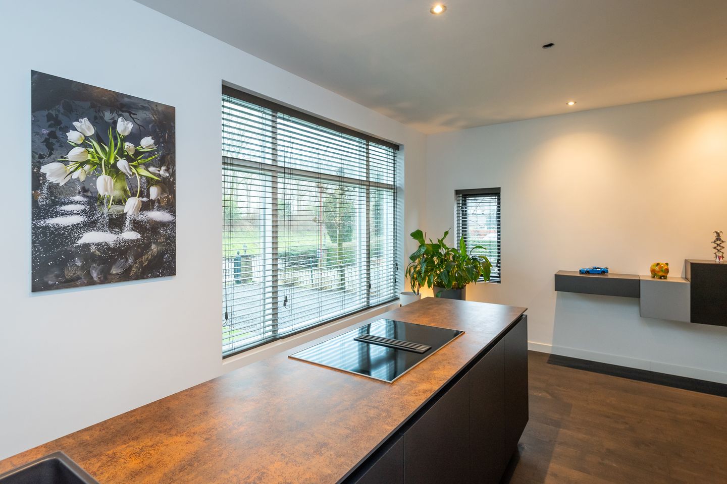 Foto 20 van Parallelweg-Zuid 127