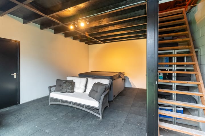 Foto 40 van Parallelweg-Zuid 127