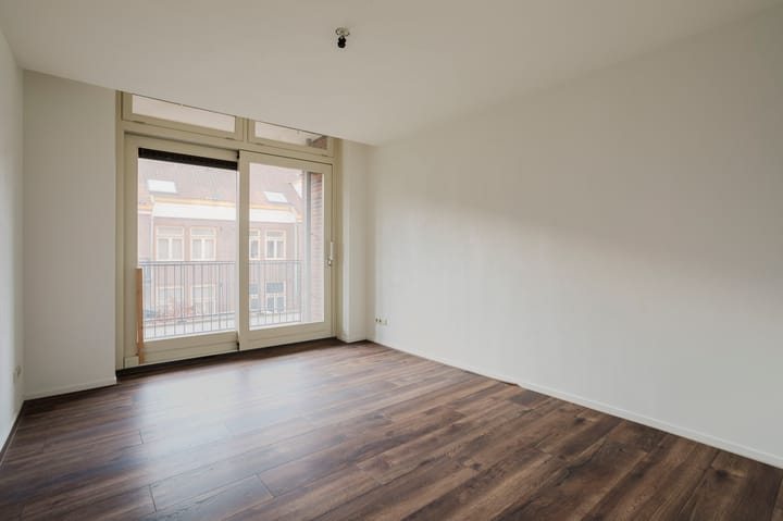 Foto 7 van Oostzaanstraat 145