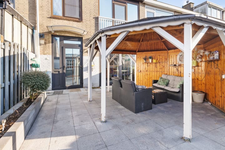 Foto 29 van Groen van Prinstererstraat 22