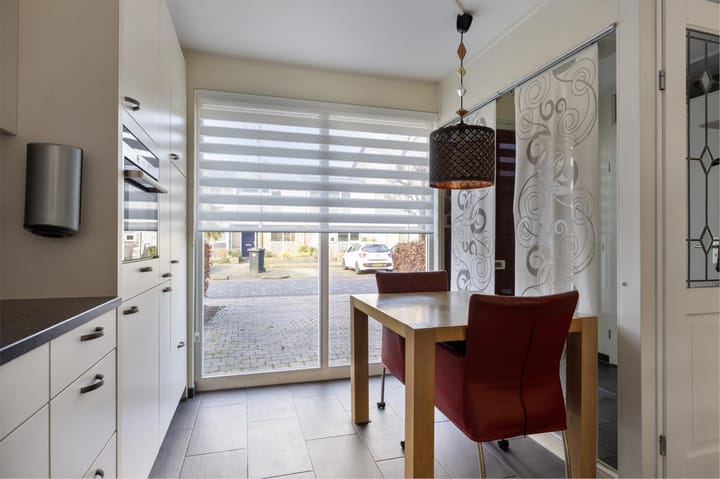 Foto 13 van Emily Brontësingel 67