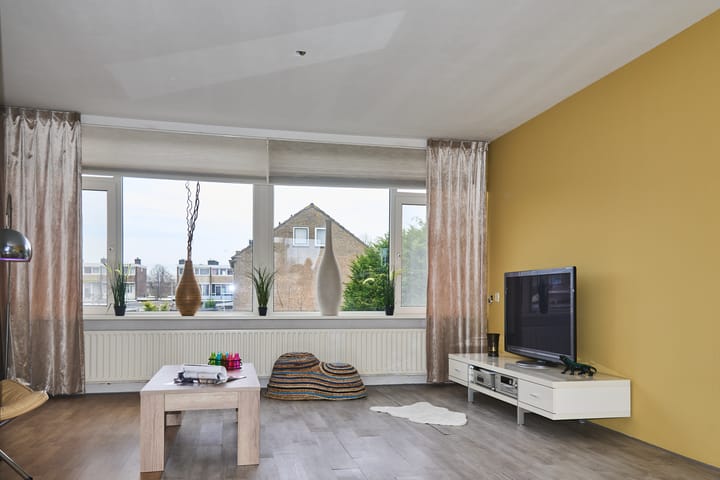 Photo 13 of Kemphaanstraat 56