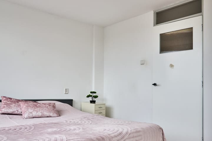 Photo 27 of Kemphaanstraat 56