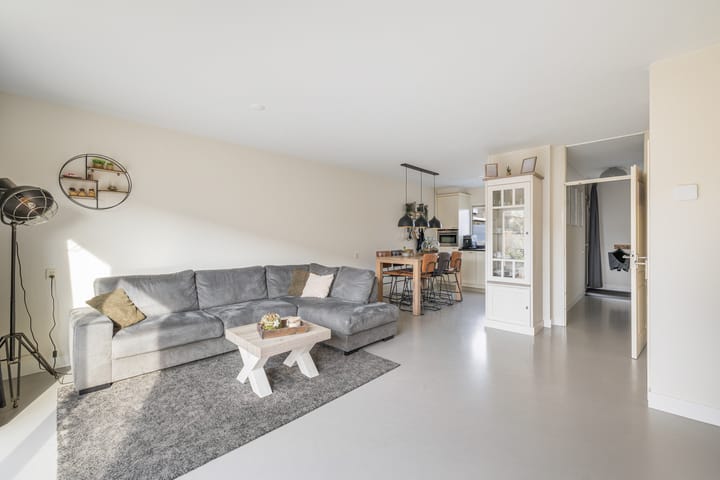 Foto 10 van Ribes 28