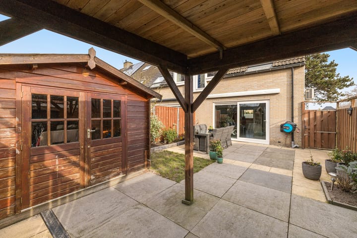 Foto 18 van Ribes 28