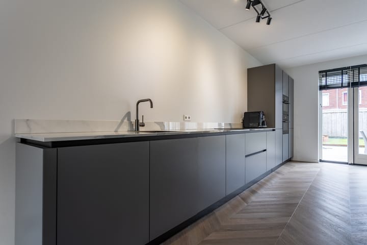 Foto 16 van Irisstraat 48