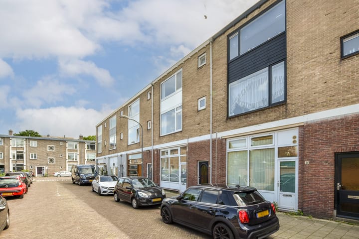 Photo 5 of Geertruida Carelsenstraat 42