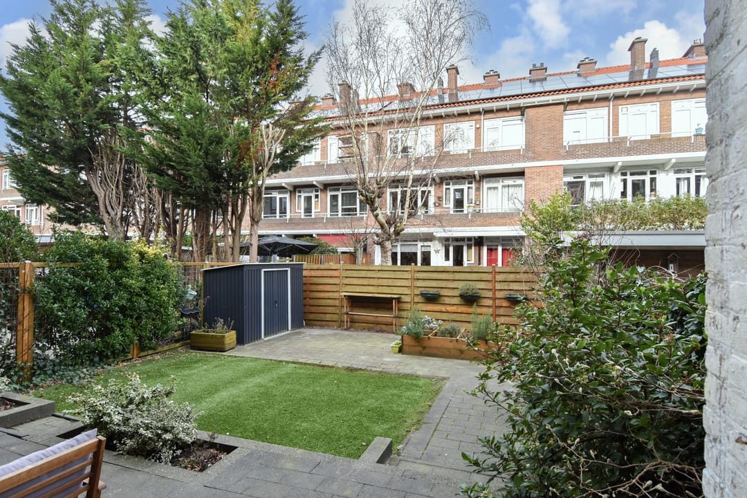 Foto 37 van Adama van Scheltemastraat 25