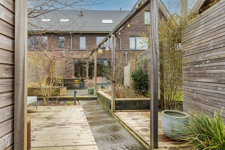 Photo 20 of Saksen-Coburg 69