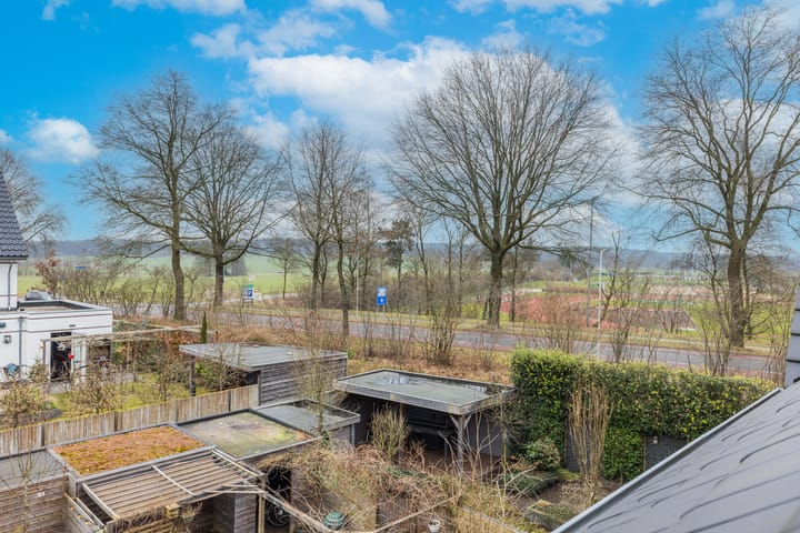 Photo 25 of Saksen-Coburg 69