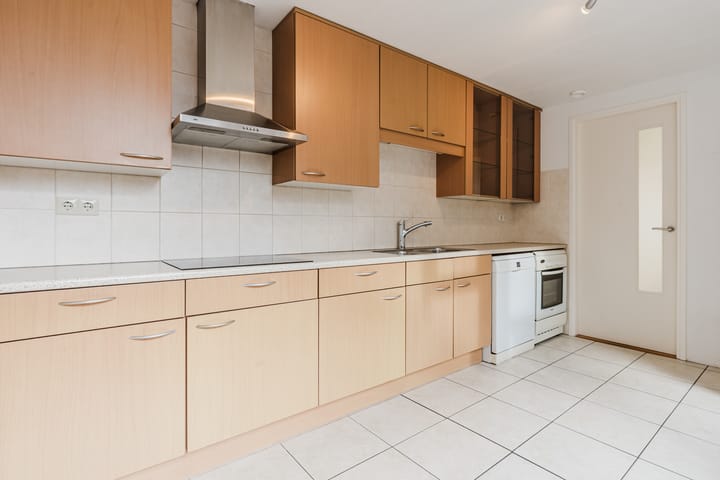 Foto 14 van Burg.van der Grondenstraat 22